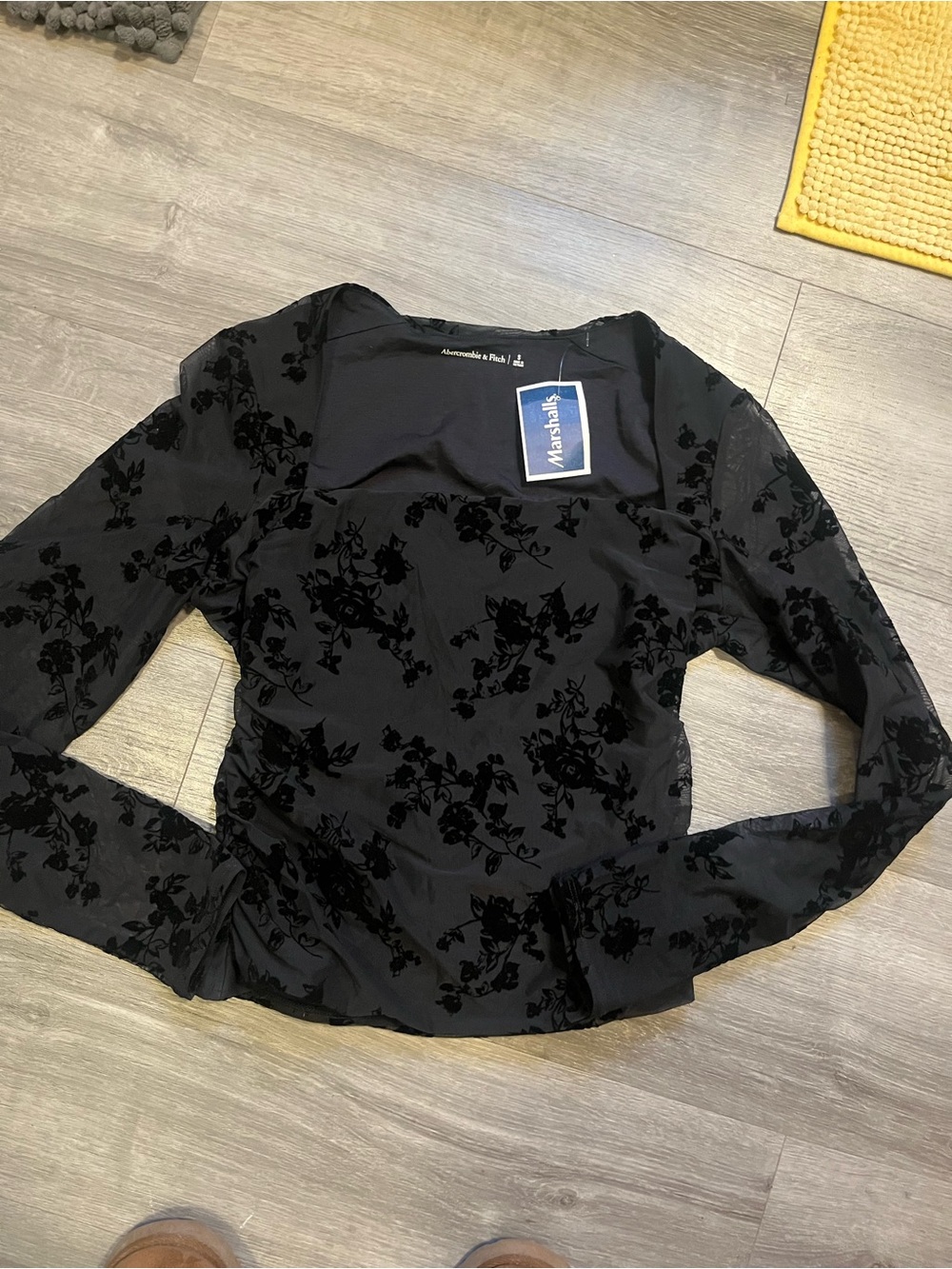 Abercrombie & Fitch Black Floral Velvet Burnout Long-Sleeve Top